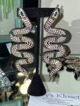 Load image into Gallery viewer, Snakeskin