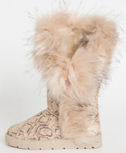 Load image into Gallery viewer, Shaggy Fur